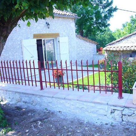 Maison Des Pruniers Massels Екстер'єр фото